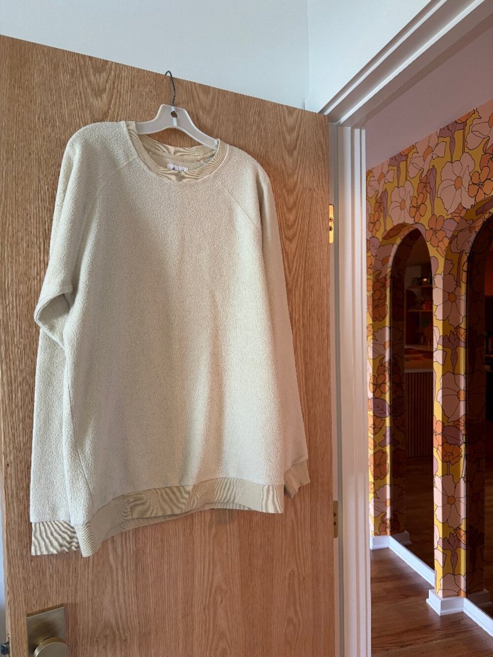 Feat BlanketBlend Oversized Cozy Fuzzy Crewneck Sweatshirt - Oatmeal Cream Beige